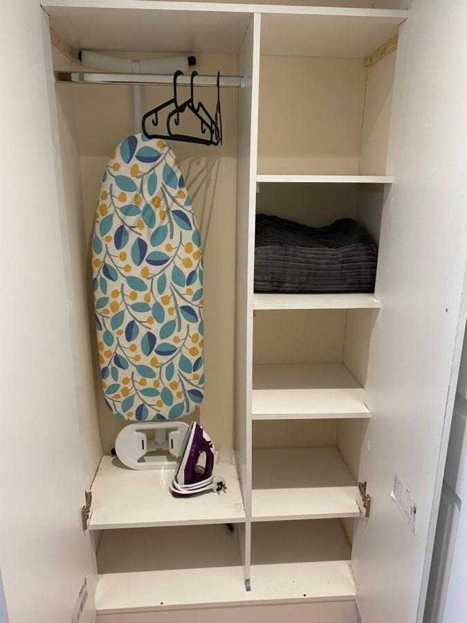 סאות'הול Single Room Only For One Adult מראה חיצוני תמונה